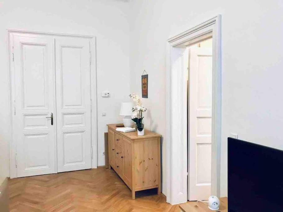 Vienna Luxury New Apartment Center -2. Bezirk Екстериор снимка